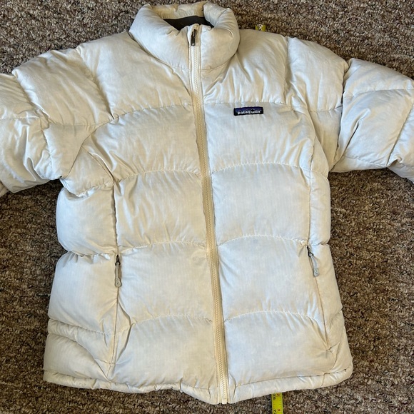 Patagonia white goose down puffer jacket medium - Picture 8 of 14